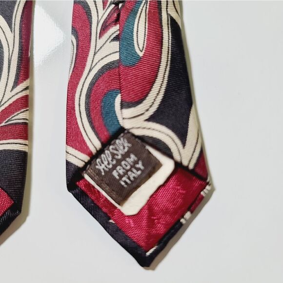 Vintage Black Geometric Artsy Scroll Print Raymond Levine Silk Neck Tie - Picture 4 of 9